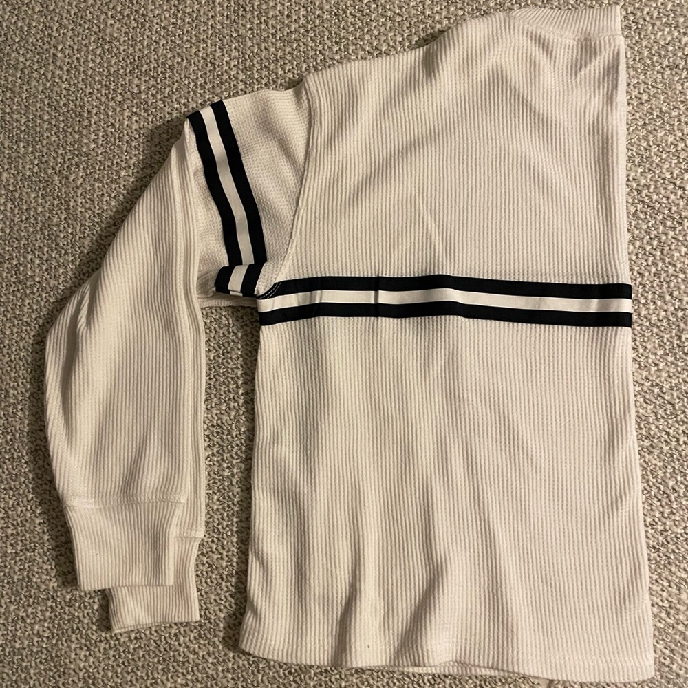 Hollister boyfriend tee